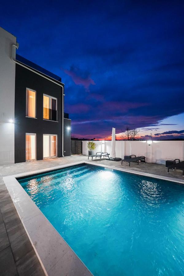 D-Palace Apartments-Olive Tree Donji Zemunik Ngoại thất bức ảnh