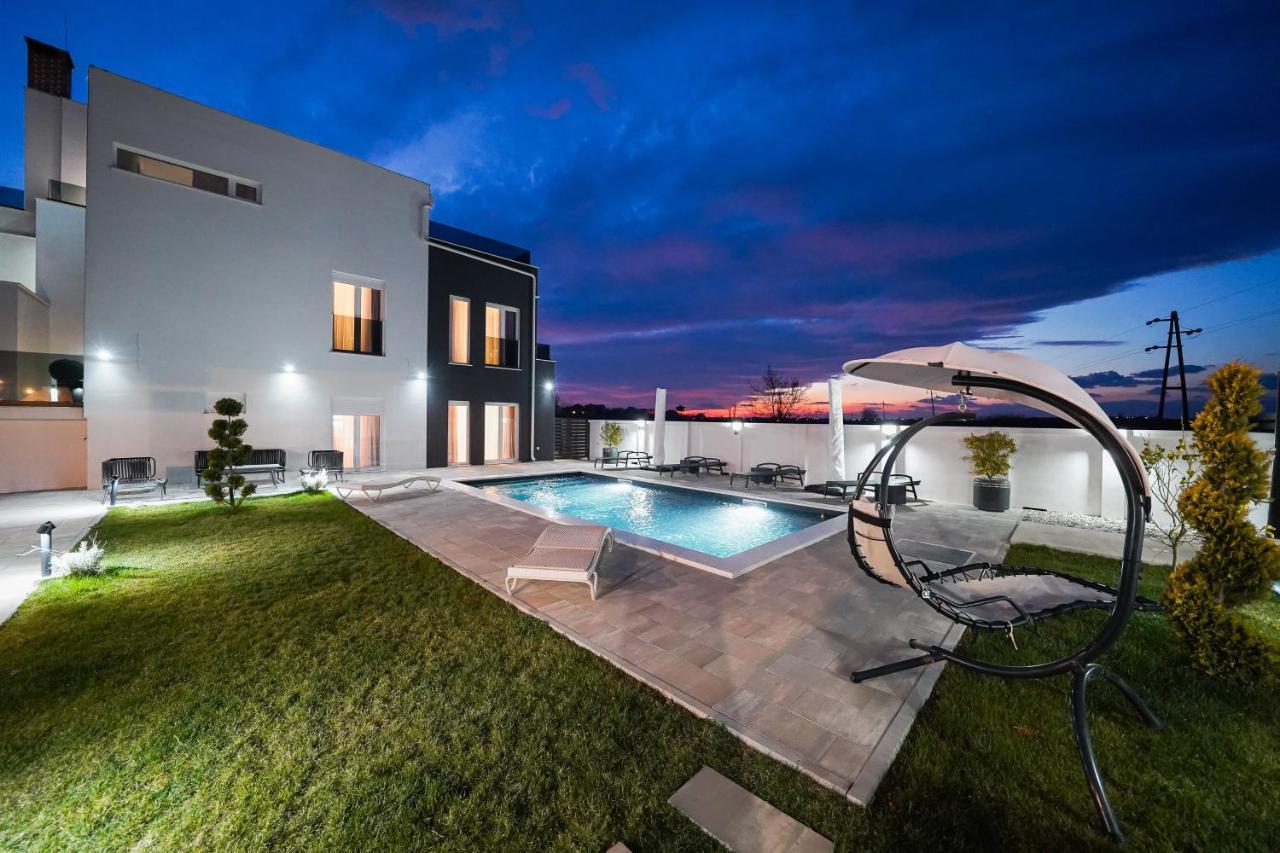 D-Palace Apartments-Olive Tree Donji Zemunik Ngoại thất bức ảnh